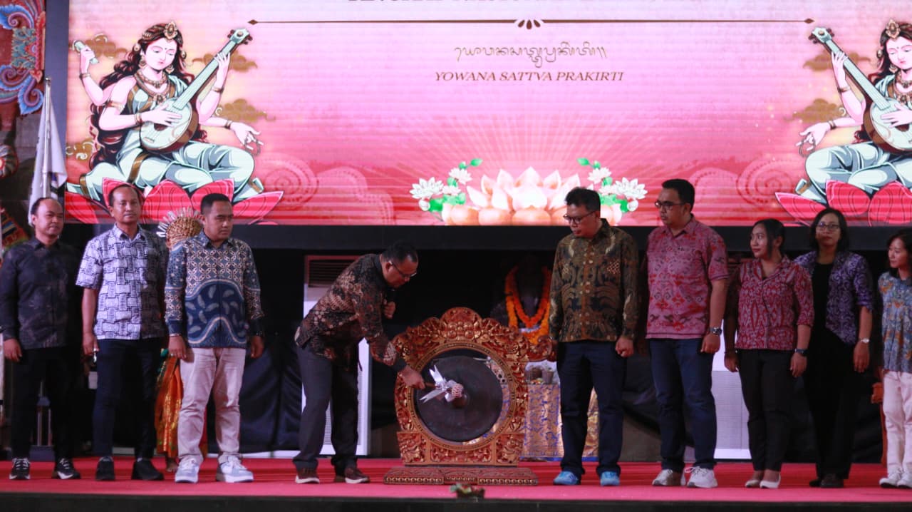 Pembukaan